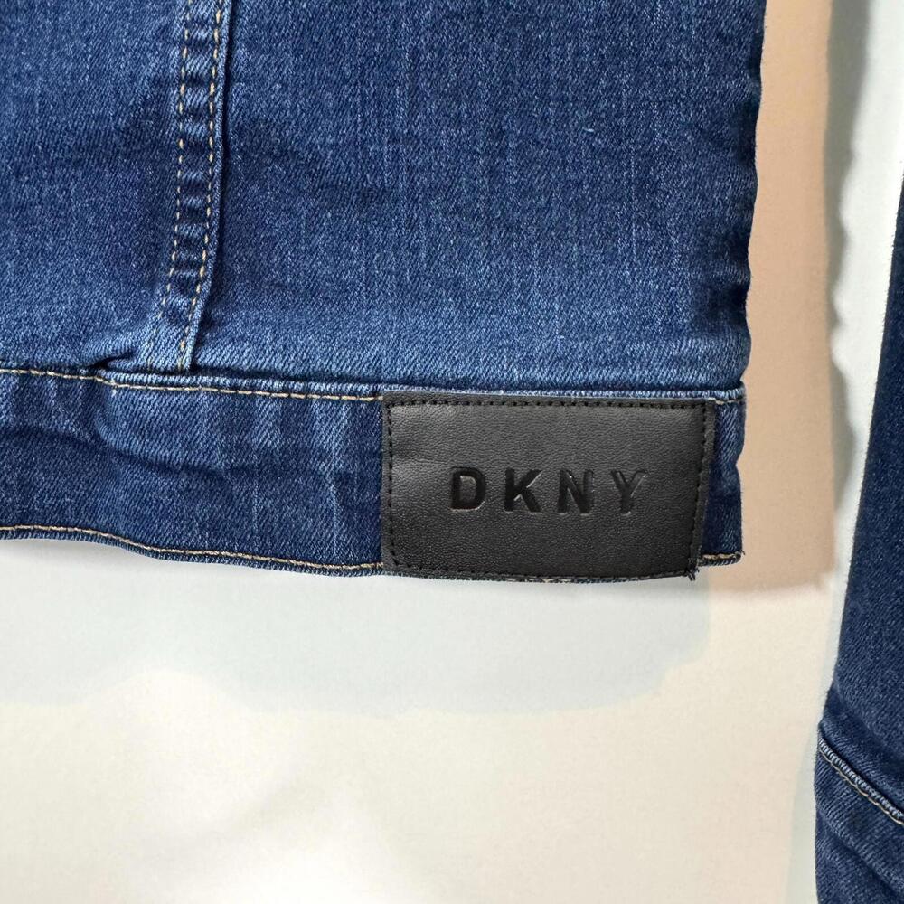 DKNY Girl’s Size 8/10 Blue Stretch Denim Collared Button Front Jean Jacket - Picture 8 of 8